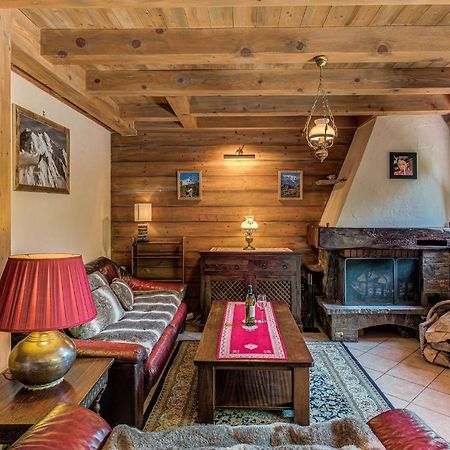 Chalet Blackbushe - Traditional Chalet - Alpes Travel - Sleeps 4-6 Les Houches Luaran gambar