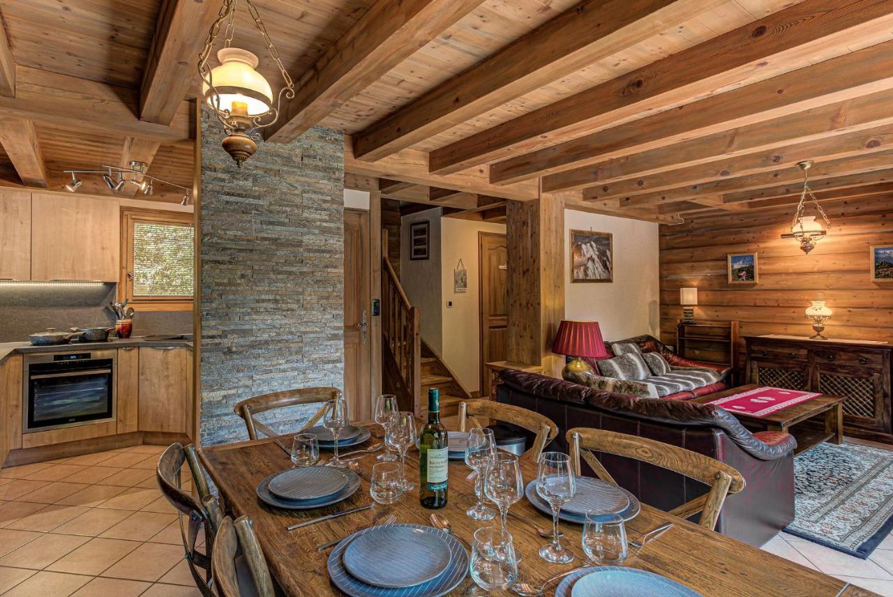 Chalet Blackbushe - Traditional Chalet - Alpes Travel - Sleeps 4-6 Les Houches Luaran gambar