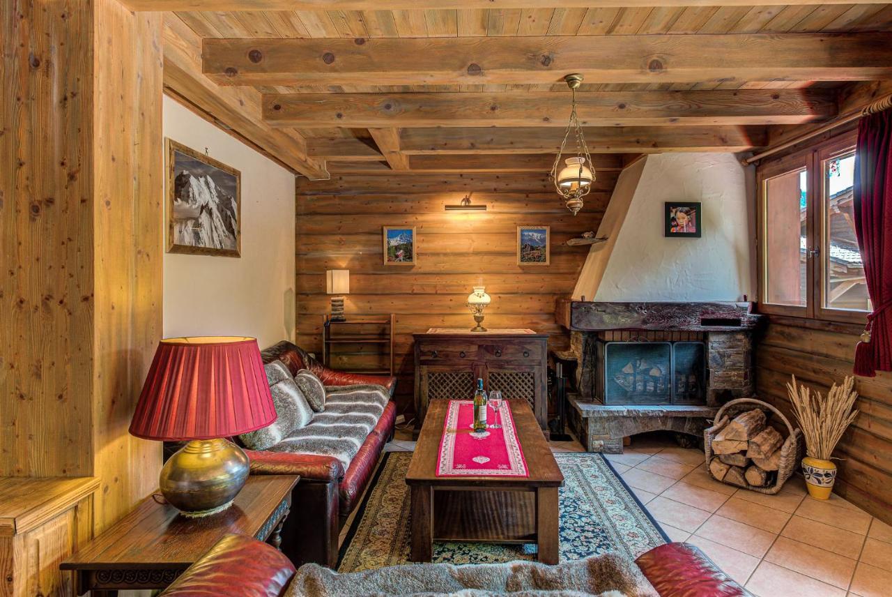 Chalet Blackbushe - Traditional Chalet - Alpes Travel - Sleeps 4-6 Les Houches Luaran gambar